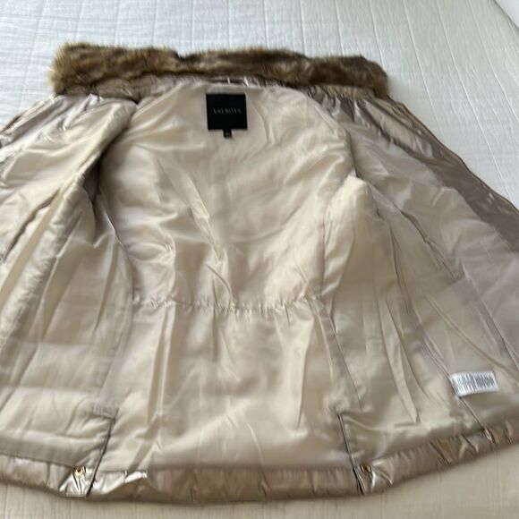 Talbots Metallic Taupe Down Puffer Vest Faux Fur Collar Women’s L - Picture 10 of 10